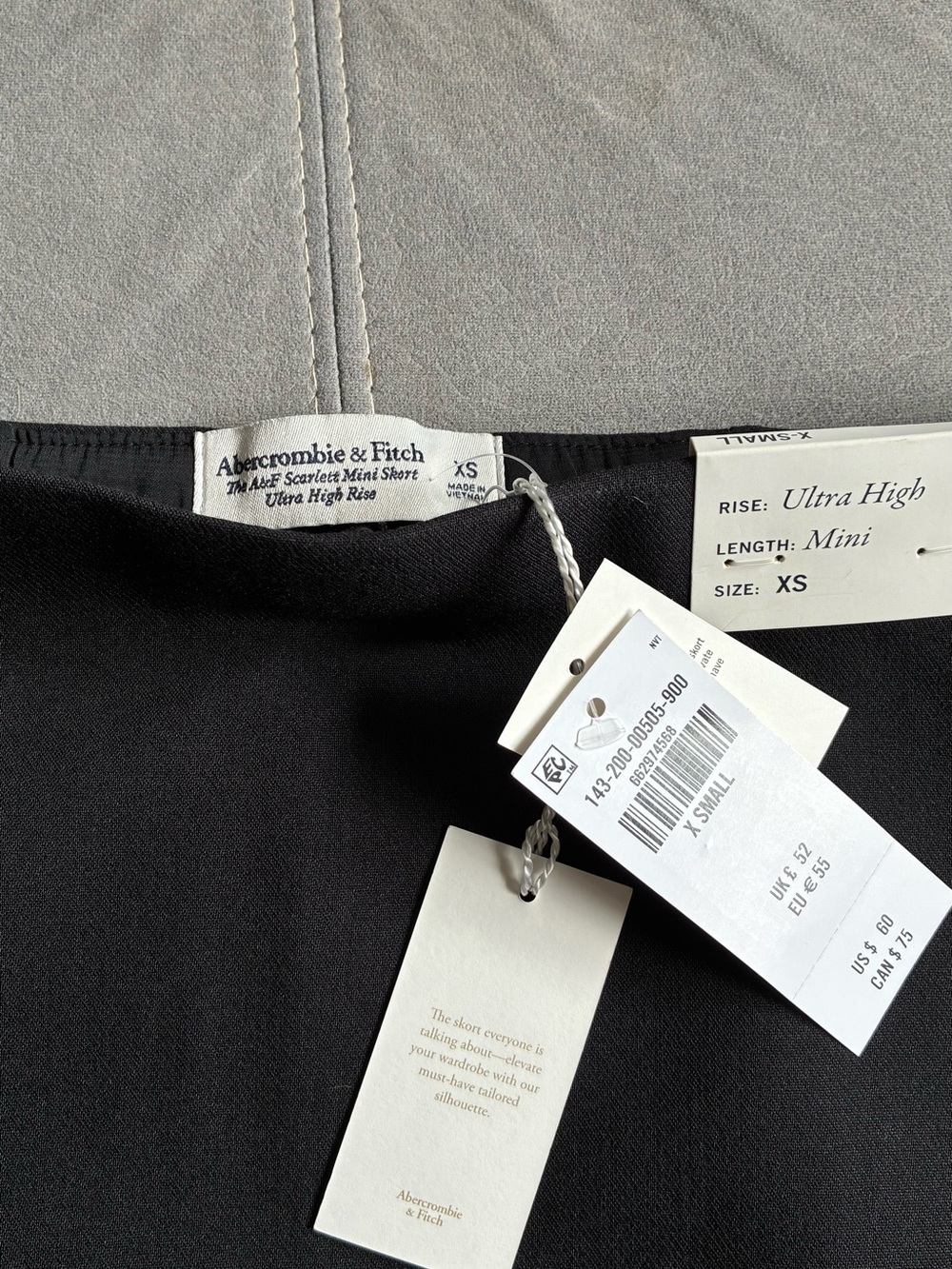 Abercrombie Ultra High Rise Mini Skort - Size XS - Picture 3 of 4